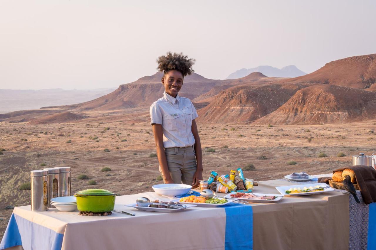Twyfelfontein Wilderness Safaris Damaraland Campヴィラ エクステリア 写真