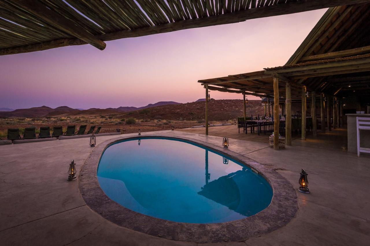 Twyfelfontein Wilderness Safaris Damaraland Campヴィラ エクステリア 写真