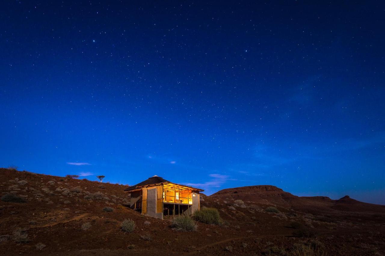 Twyfelfontein Wilderness Safaris Damaraland Campヴィラ エクステリア 写真